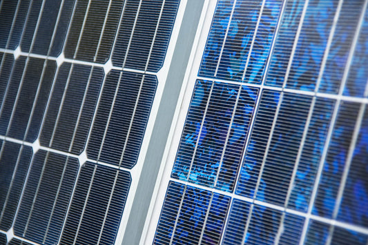 Monocrystalline vs. Polycrystalline Solar Panels: Their Differences + How to Choose